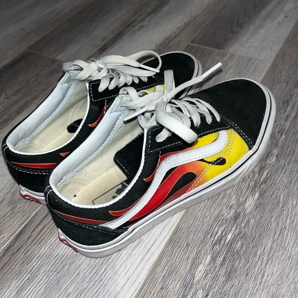 Vans Flame Old Skool - Picture 1 of 5